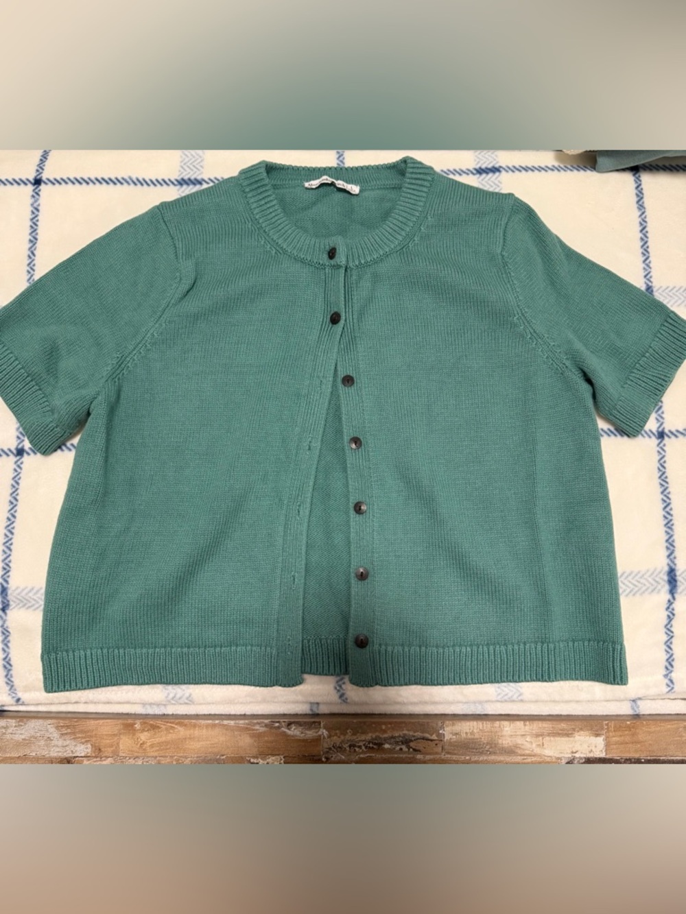 Abercrombie & Fitch Short-Sleeve Knit Button Cardigan